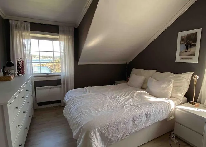 Semesterbostad Charming 1920s House *